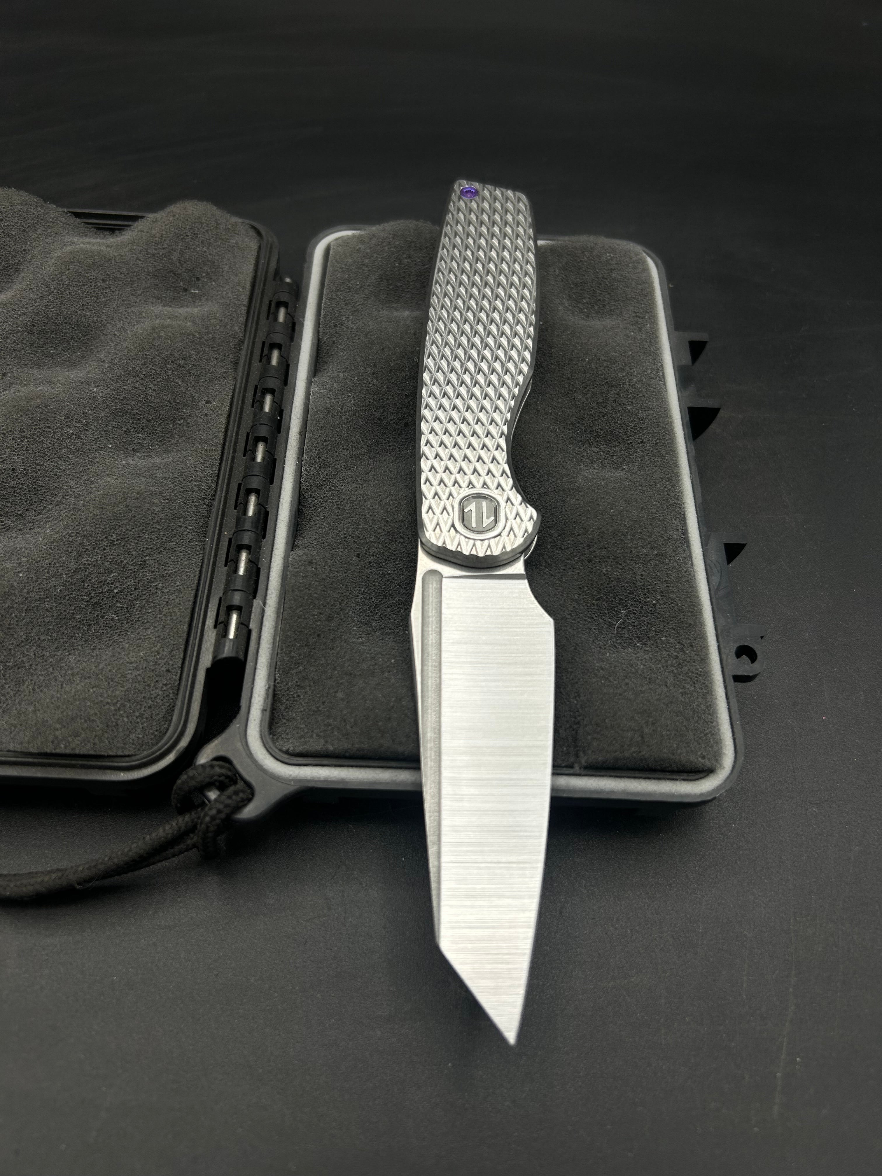 Cortex XL #540 – Brown Knives