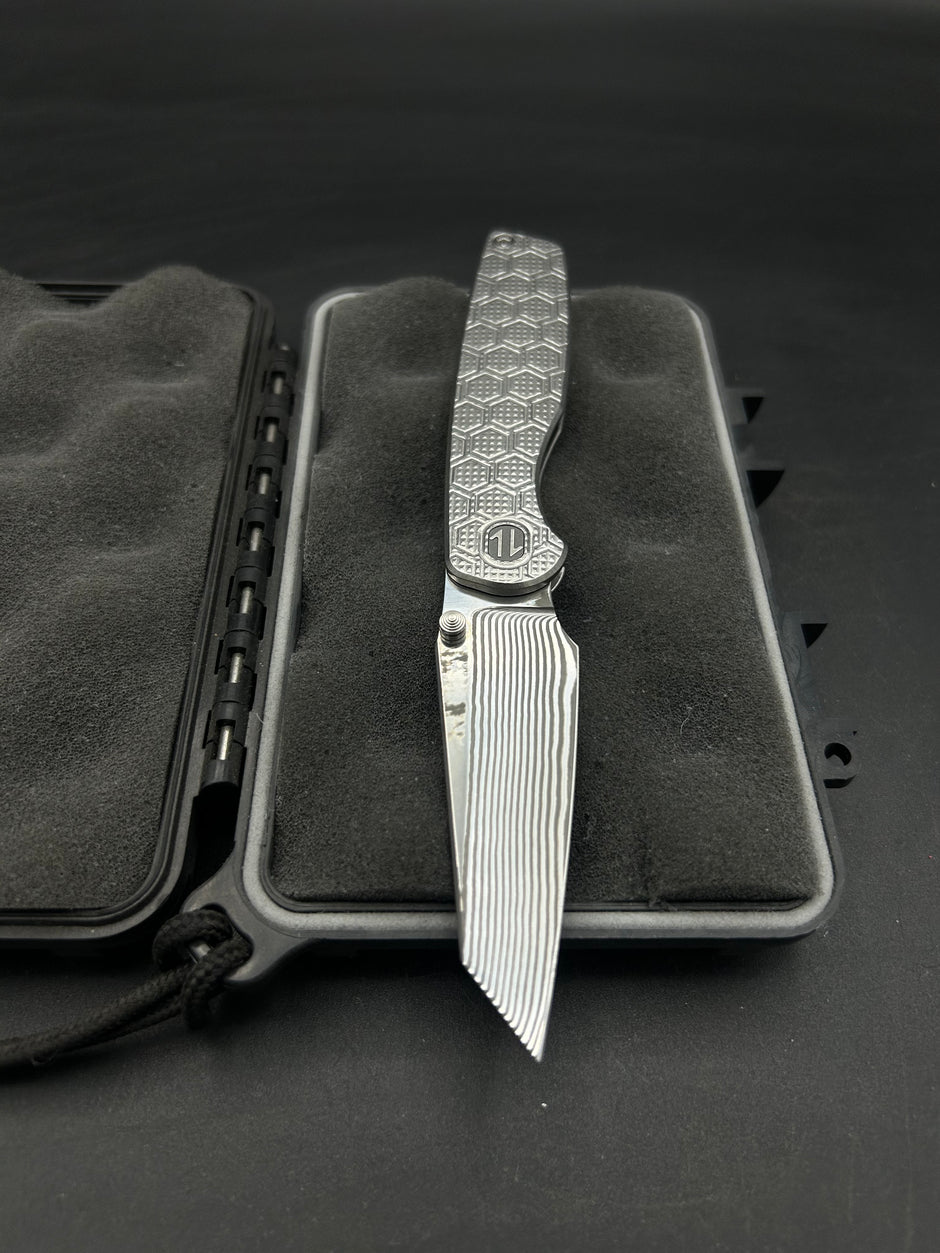 Cortex Mini Archive – Brown Knives
